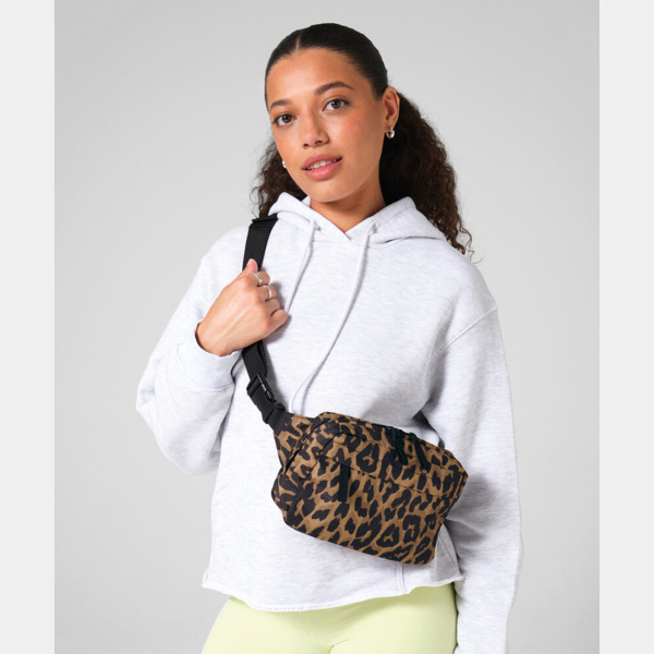 Leopard print cross-body bag Thumbnail