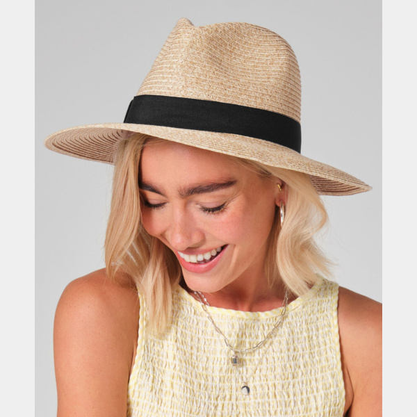 Straw fedora Thumbnail